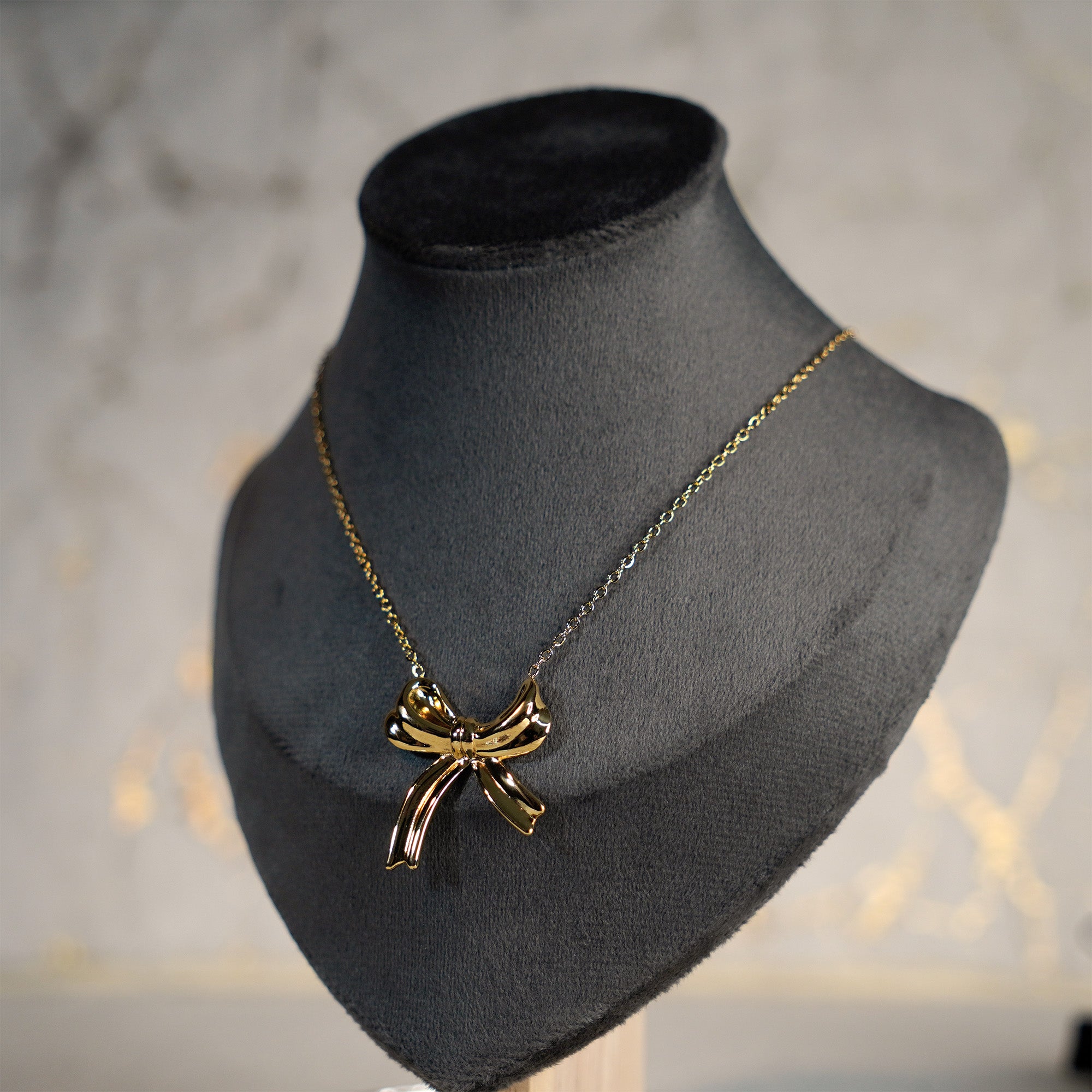 Bow Pendant Necklace